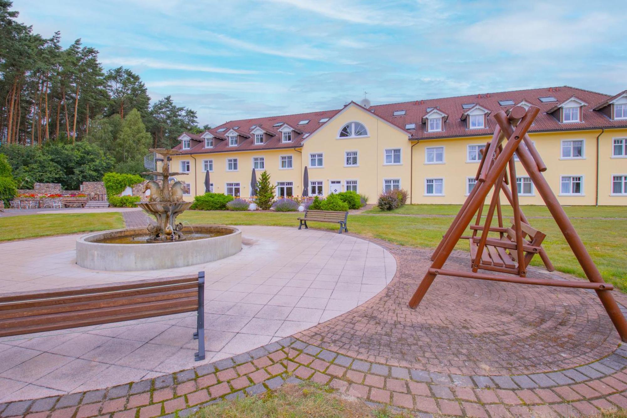 Ferien Hotel Fläming Niemegk  Exterior foto